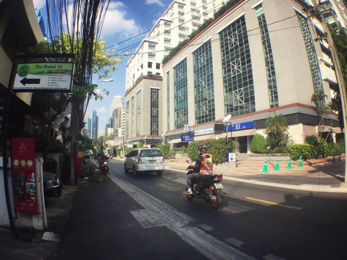 Lazy Blue House Hotel Bangkok Luaran gambar